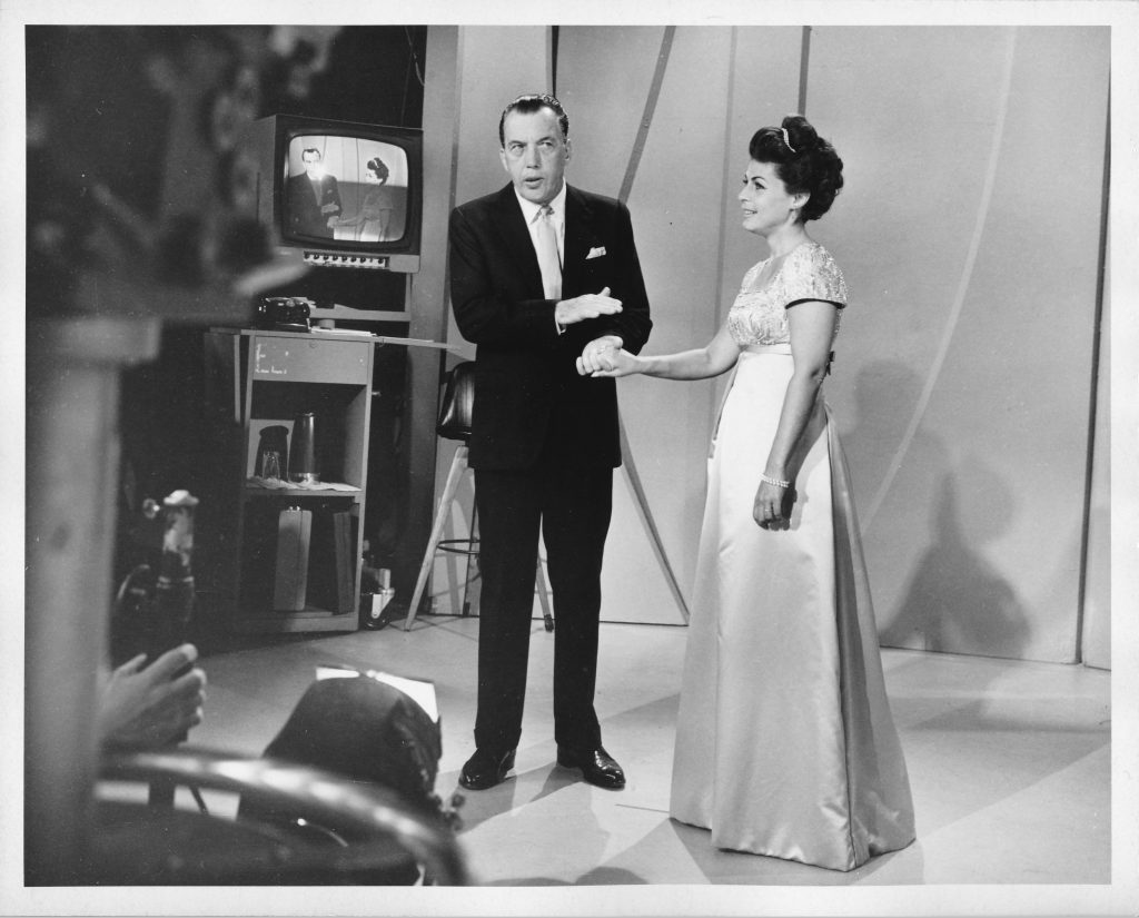 Roberta Peters- T32792-14. 6.6.65
